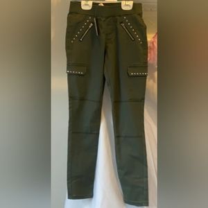 Girl's Justice Green Cargo Pants! Size 16P! LN!